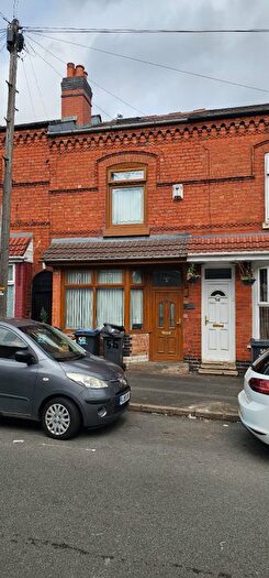 3 Bedroom Terraced House To Rent In Barrows Road, Birmingham, B11