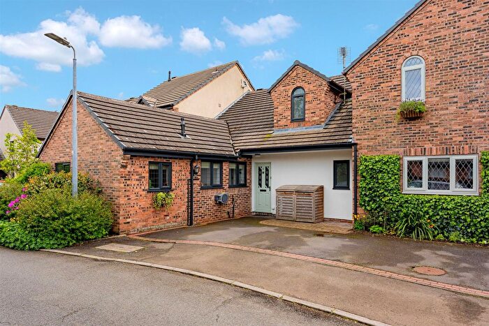 3 Bedroom Terraced House For Sale In Merehaven Close, Park Lane, Pickmere, WA16