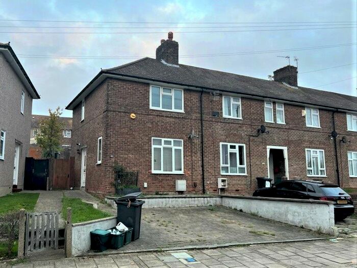 2 Bedroom Terraced House To Rent In Keedonwood Road, Bromley, BR1