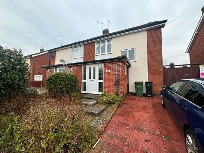 3 Bedroom Semi-Detached House To Rent In Kent Drive, Oadby, Leicester, LE2