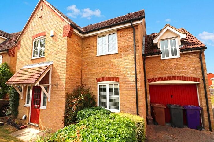 3 Bedroom Detached House To Rent In Lomond Way, Great Ashby, Stevenage, SG1
