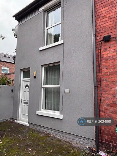 2 Bedroom End Of Terrace House To Rent In Chelmsford Terrace, Nottingham, NG7