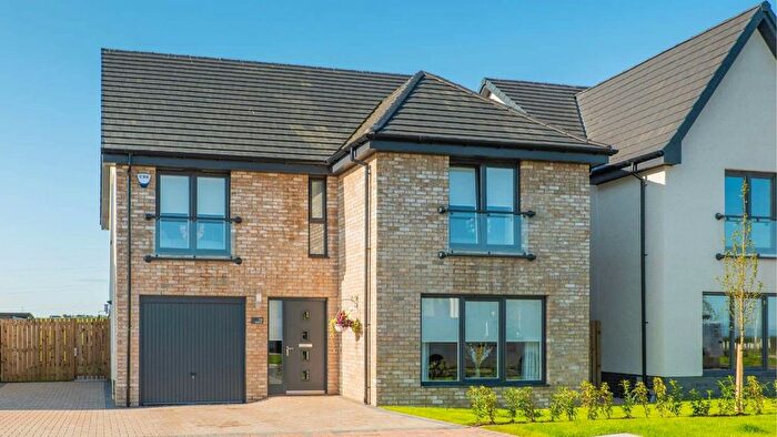 6 Bedroom Detached House For Sale In Golf View Road, Inverness, IV3