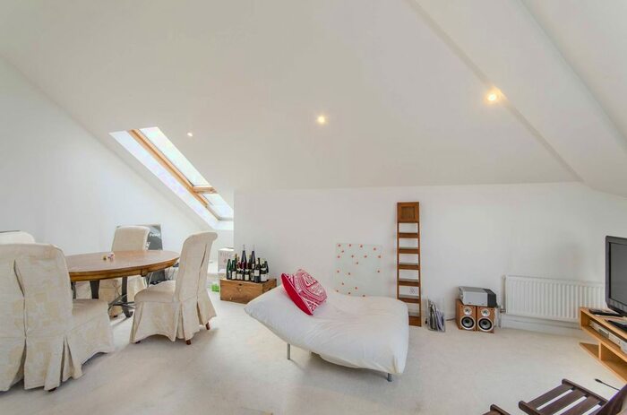 1 Bedroom Flat To Rent In Admiral Walk, Maida Vale, London, W9