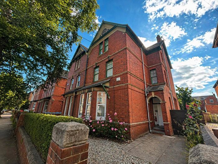 2 Bedroom Flat To Rent In Belgrave Road, Gloucester, GL1