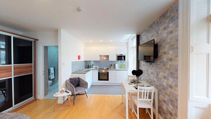 Studio To Rent In Dale Street, Liverpool, Merseyside, L2