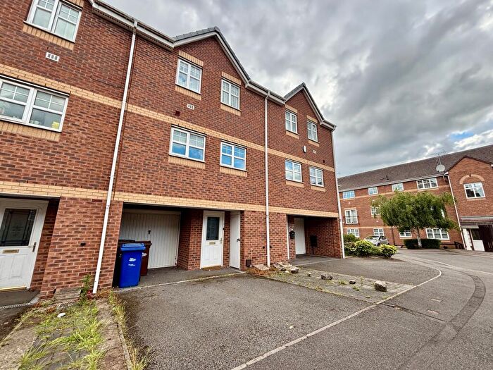 3 Bedroom House To Rent In Black Eagle Court, Burton On Trent -, DE14