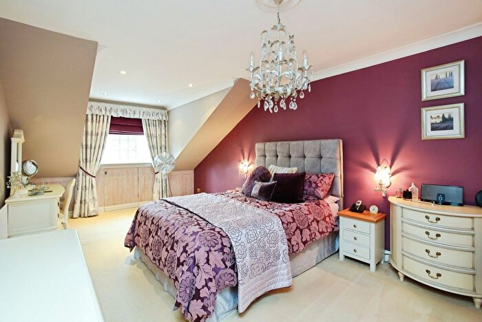 5 Bedroom Detached House For Sale In Godfrey Evans Close, Tonbridge, Kent, TN10