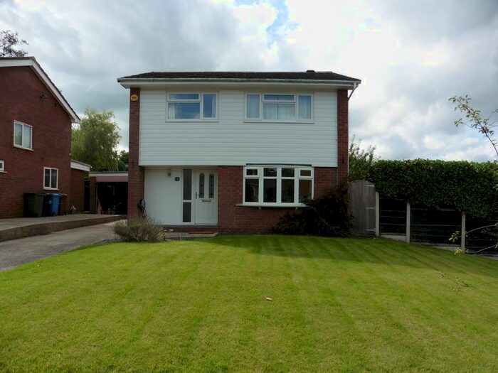 4 Bedroom Detached House To Rent In Winnington Road, Marple, Stockport, SK6