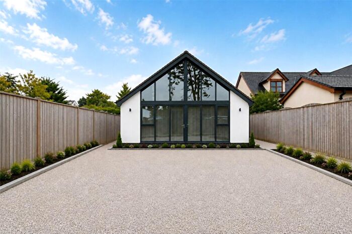 2 Bedroom Bungalow For Sale In Moreton Road, Upton, Wirral, CH49