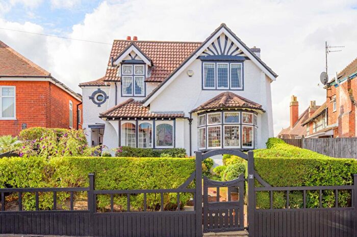 3 Bedroom Detached House For Sale In Trafalgar Avenue, Skegness, PE25