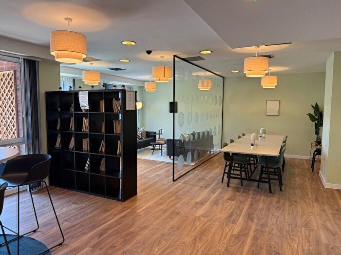 2 Bedroom Apartment To Rent In Summer Leys Lane, Nottingham, Nottinghamshire, NG2