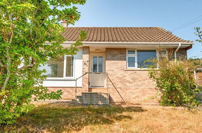 2 Bedroom Detached Bungalow For Sale In Verona Road, Peverells Wood, Chandler's Ford, SO53