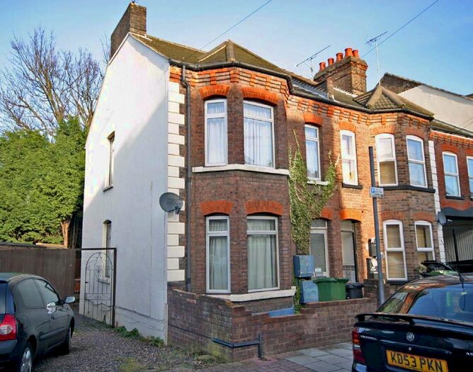 1 Bedroom Flat To Rent In Clarendon Road, Luton, LU2