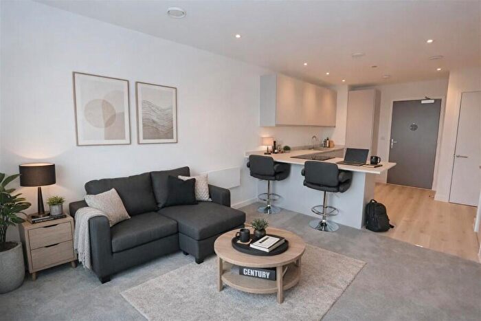 1 Bedroom Apartment To Rent In Old Trafford :: Old Trafford, NO1