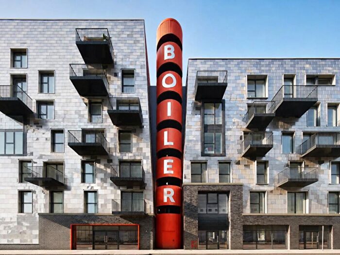 1 Bedroom Flat For Sale In Material Walk, Hayes, UB3