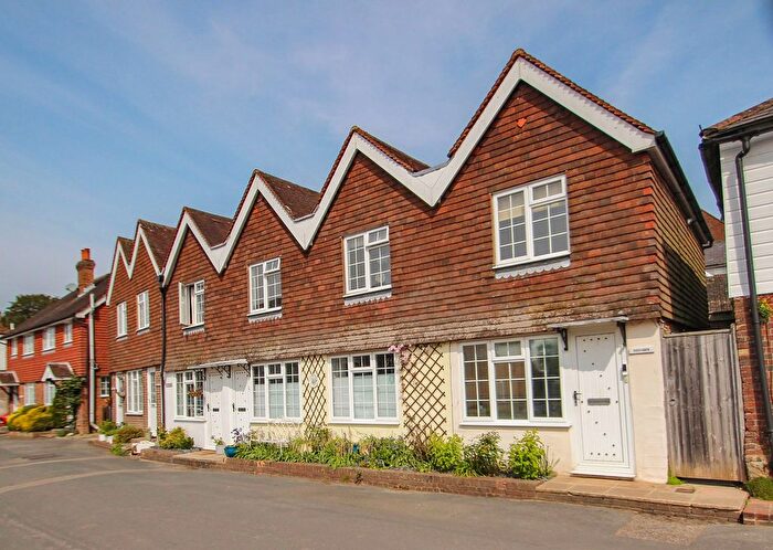2 Bedroom Cottage For Sale In South Street, Mayfield, TN20