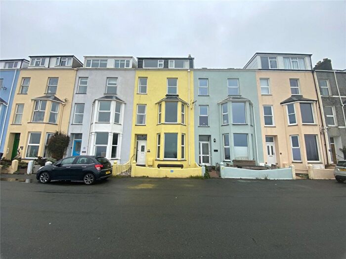 7 Bedroom Terraced House For Sale In Marine Terrace, Criccieth, Gwynedd, LL52