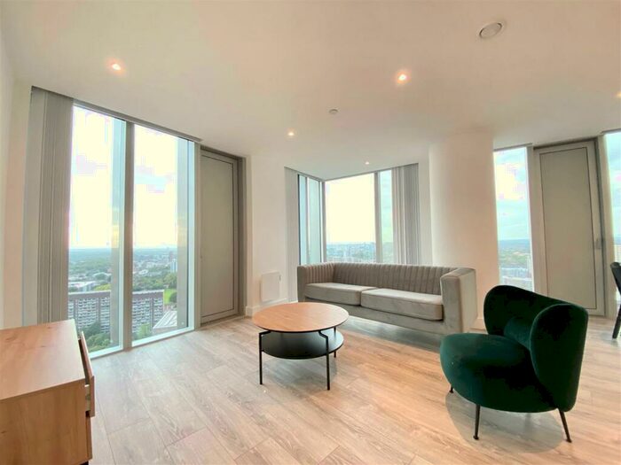 2 Bedroom Apartment To Rent In The Blade, Manchester, M15