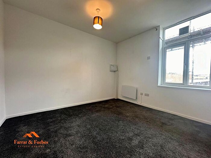 1 Bedroom Flat To Rent In Bridge Street, Burnley, BB11