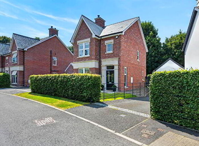 3 Bedroom Detached House For Sale In Haddo Woods, Belfast, BT8