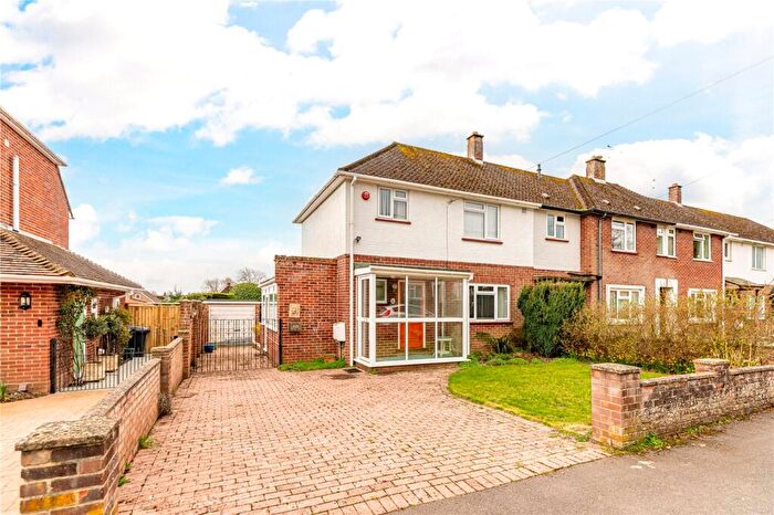 2 Bedroom Semi Detached House For Sale In Dene Way, Donnington, Newbury, Berkshire, RG14