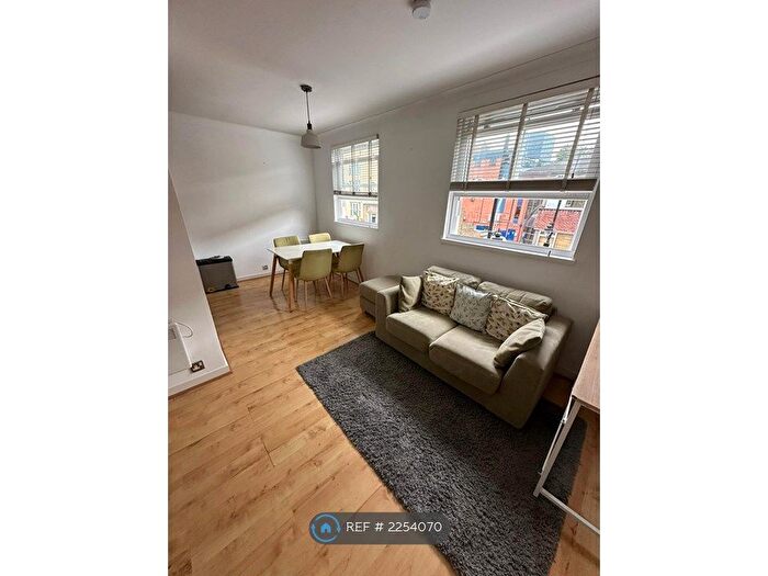 1 Bedroom Flat To Rent In Dennis House, London, E3