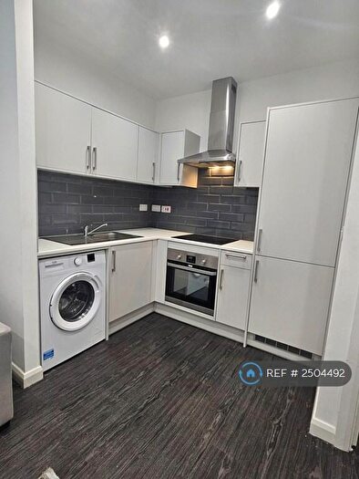 1 Bedroom Flat To Rent In Bradford, Bradford, BD1