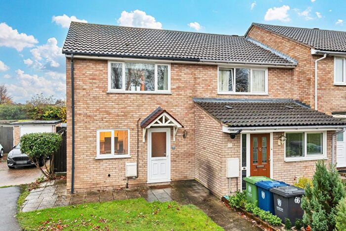 3 Bedroom End Terrace House For Sale In Russet Way, Melbourn, SG8