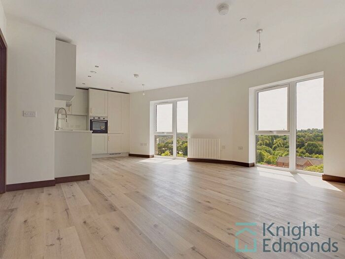 2 Bedroom Flat To Rent In Mill Wood, Eleanore House Mill Wood, ME14