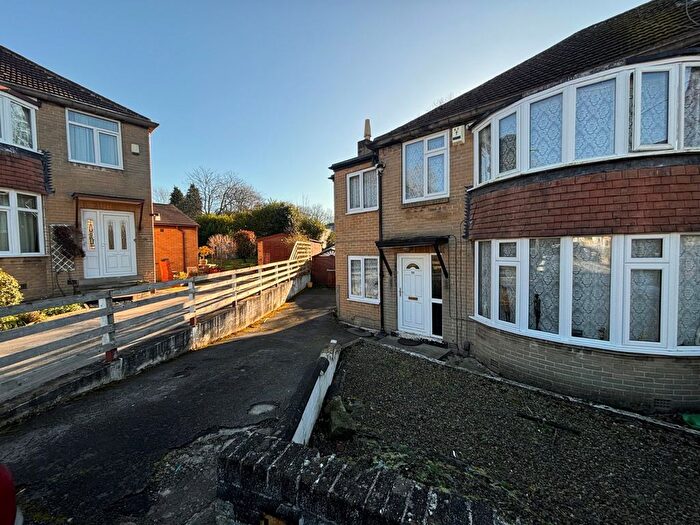 4 Bedroom Semi-Detached House To Rent In Carr Manor Walk, Moortown, Leeds, LS17