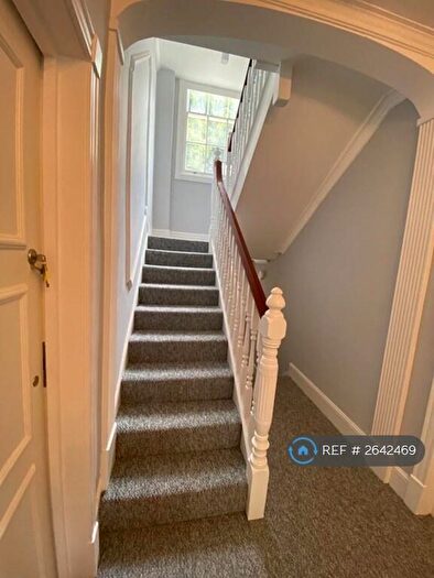 1 Bedroom Flat To Rent In Carlton Crescent, Southampton, SO15