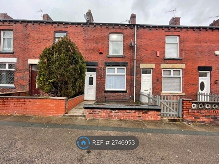 2 Bedroom Terraced House To Rent In Shipton Street, Bolton, BL1
