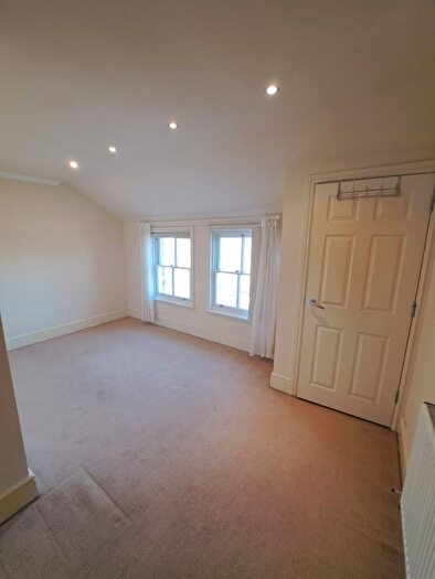 2 Bedroom Flat To Rent In Hargreaves Road, Aigburth, Liverpool, L17