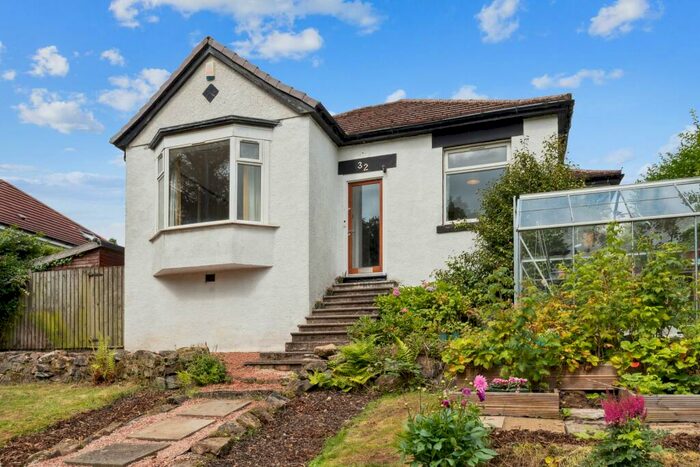 4 Bedroom Detached Bungalow For Sale In Busby Road, Carmunnock, Glasgow, G76