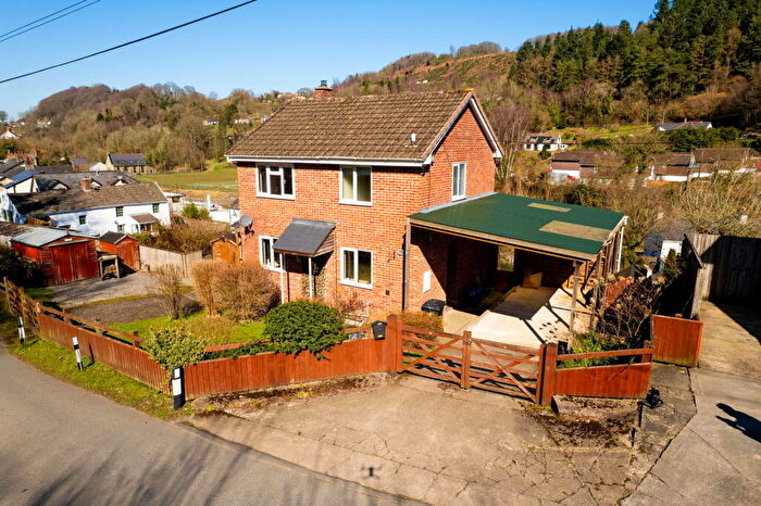 3 Bedroom Detached House For Sale In Upper Lydbrook, Lydbrook, GL17