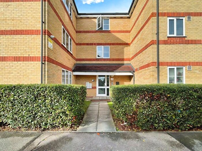 1 Bedroom Flat To Rent In Lewes Close, Grays, RM17
