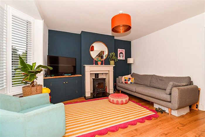 3 Bedroom Terraced House For Sale In Park View Terrace, Tenterden, Kent, TN30