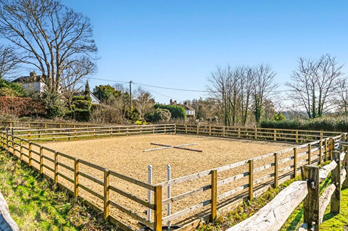 1 Bedroom Equestrian Property For Sale In Coopers Lane, Sellindge, TN25