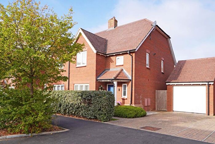 4 Bedroom Semi-Detached House For Sale In Selwyn Road, Tadpole Garden Village, Swindon, SN25