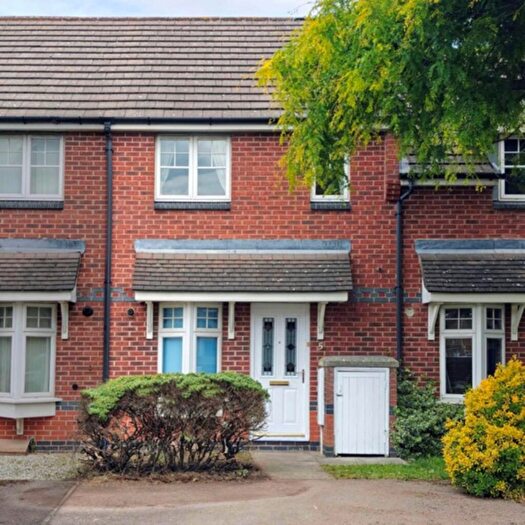 2 Bedroom Terraced House For Sale In Bewicke Road, Leicester, LE3