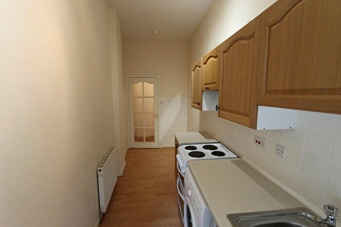 2 Bedroom Apartment To Rent In Springburn Road, Springburn, G21