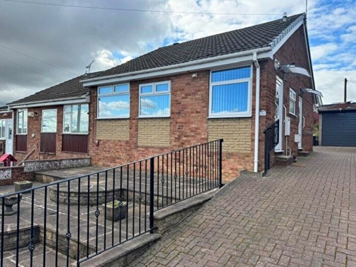 2 Bedroom Semi-Detached Bungalow To Rent In Sunnybank Crescent, Brinsworth, Rotherham, S60