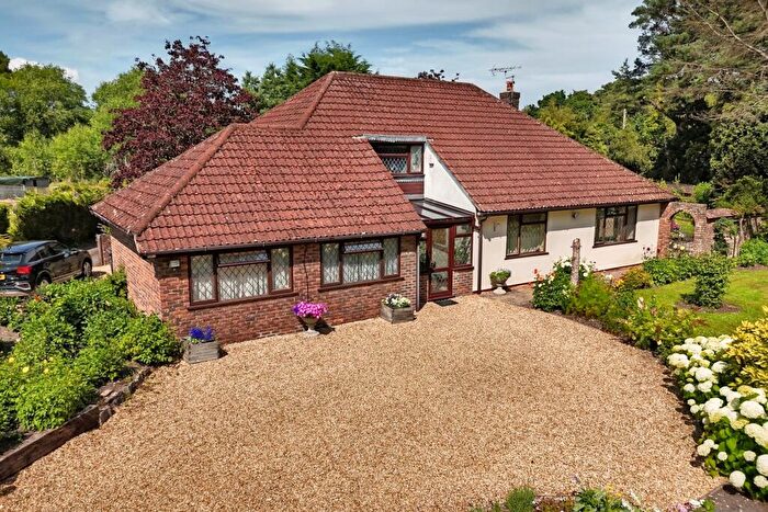 6 Bedroom Detached House For Sale In St Leonards, BH24