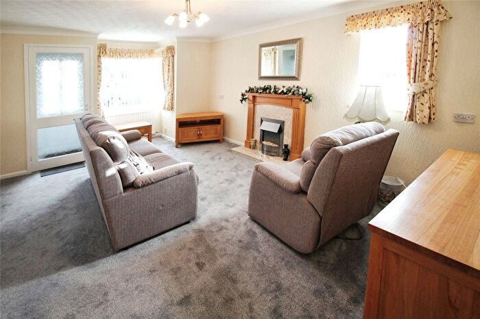 2 Bedroom Bungalow For Sale In Naseby Close, Redditch, Worcestershire, B98