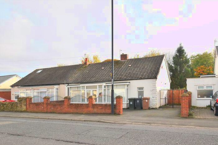 2 Bedroom Bungalow To Rent In Gosforth Park Villas, Newcastle Upon Tyne, NE13