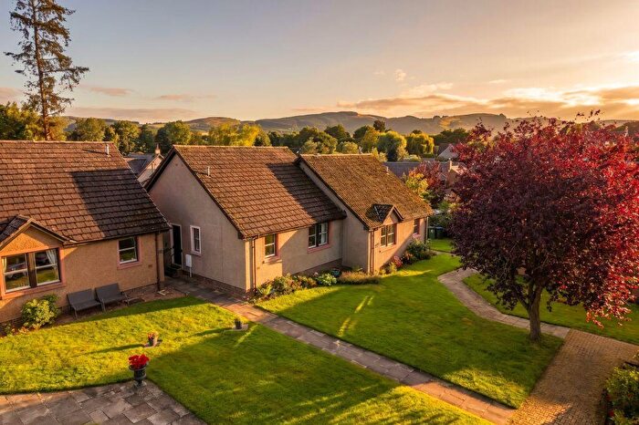 2 Bedroom Semi-Detached Bungalow For Sale In Earnbank, Bridge Of Earn, PH2