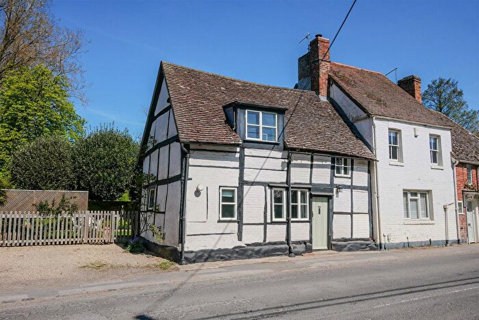 2 Bedroom Semi-Detached House For Sale In Brook Street, Sutton Courtenay, OX14