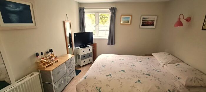 2 Bedroom Bungalow For Sale In Ogilvie Square, Calne, SN11