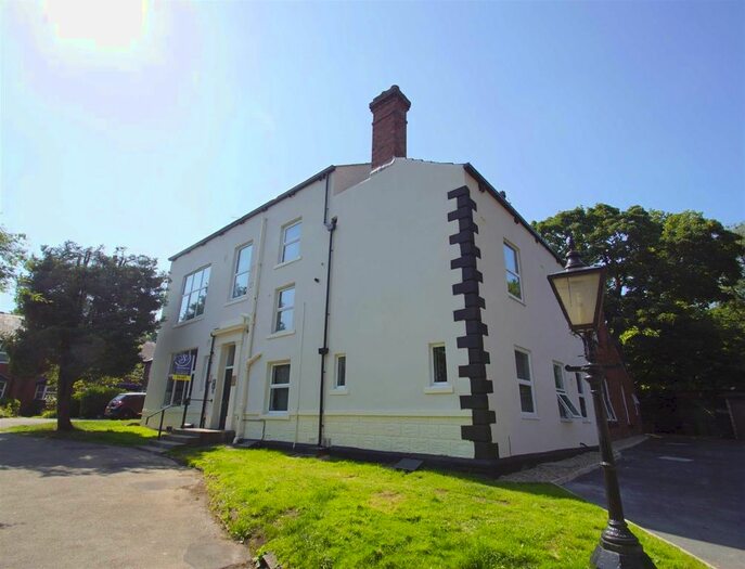 3 Bedroom Flat To Rent In Ivy House, Church Lane Chapel Allerton, Leeds, LS7